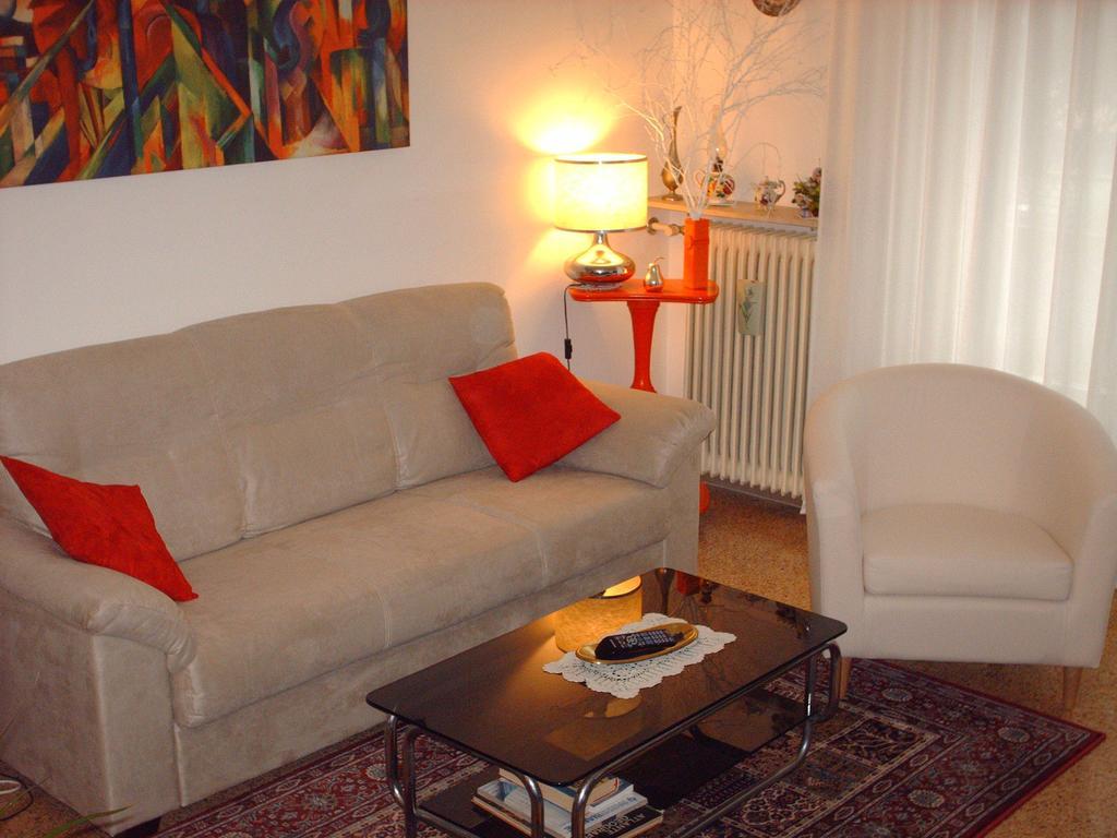 Guest House Cuore Del Friuli อูดิเน ภายนอก รูปภาพ